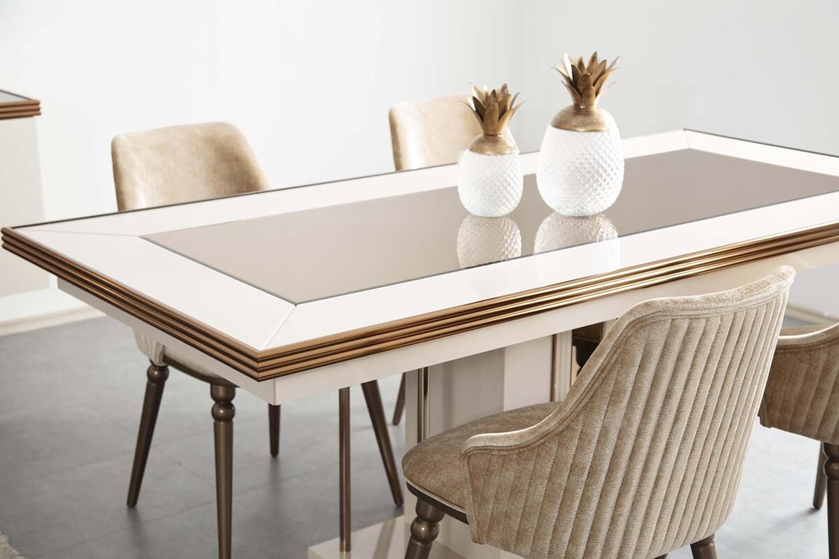 Rll Ayasofya Yemek Masası