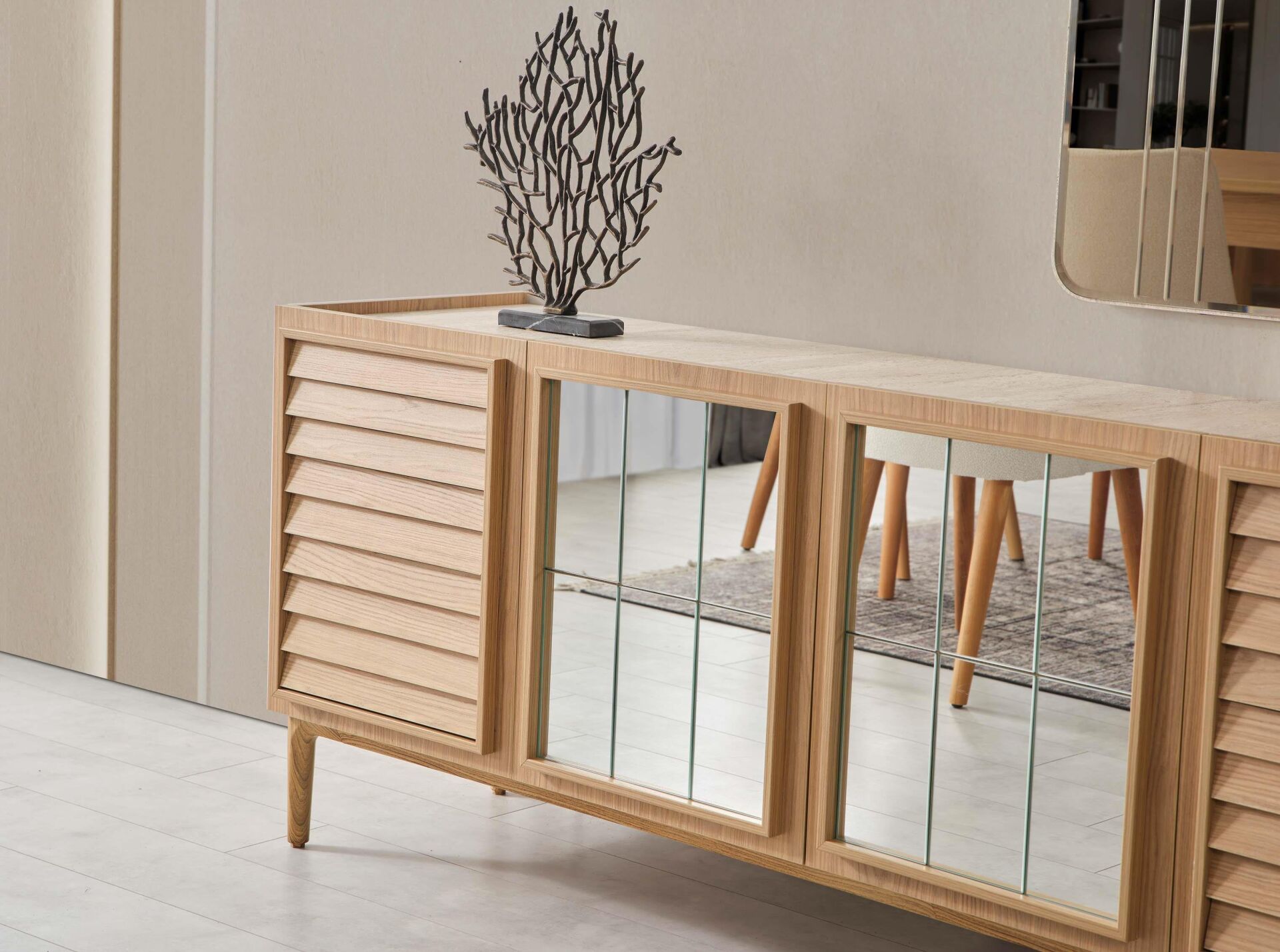 Bym Helen Konsol(Ayna Dahil)