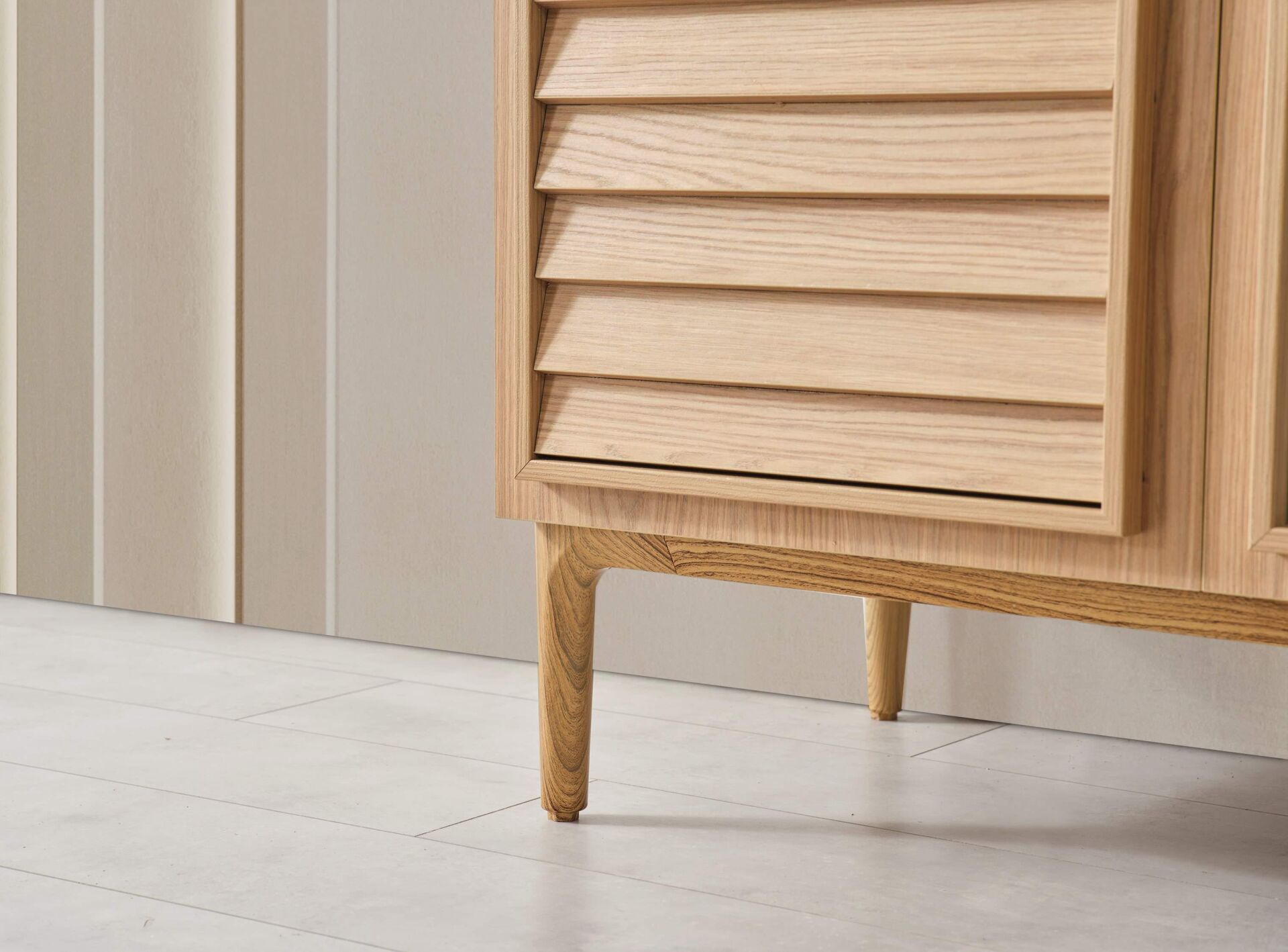 Bym Helen Konsol(Ayna Dahil)