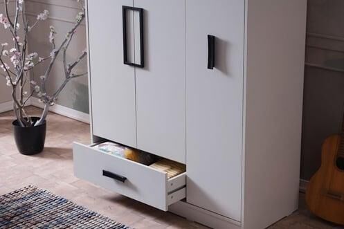 Mds Buse 3 Kapaklı Dolap Beyaz