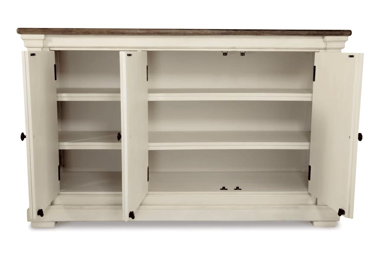 Ashley D647-60 Bolanburg Yemek Konsol