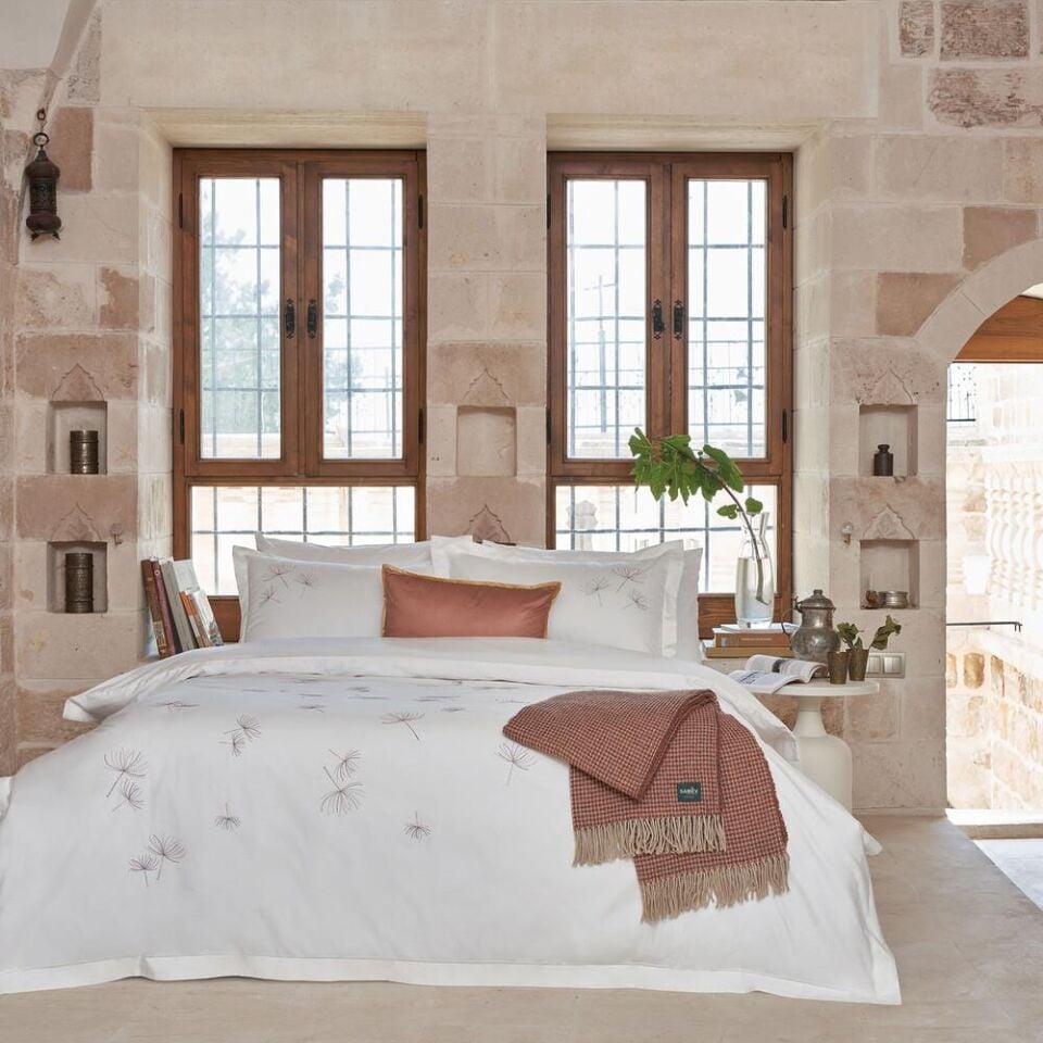 Sarev Juventus Saten Nevresim Takımı Çift Kişilik Beyaz