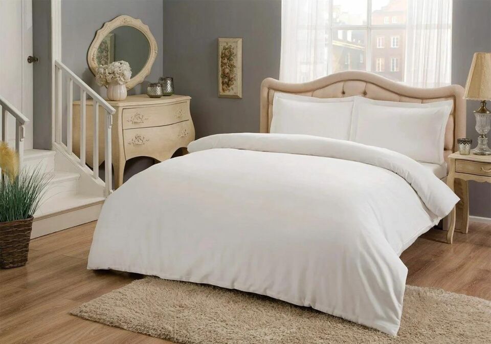 Taç 3732 Rnf  Basic Nevresim Takımı Çift Kişilik Beyaz