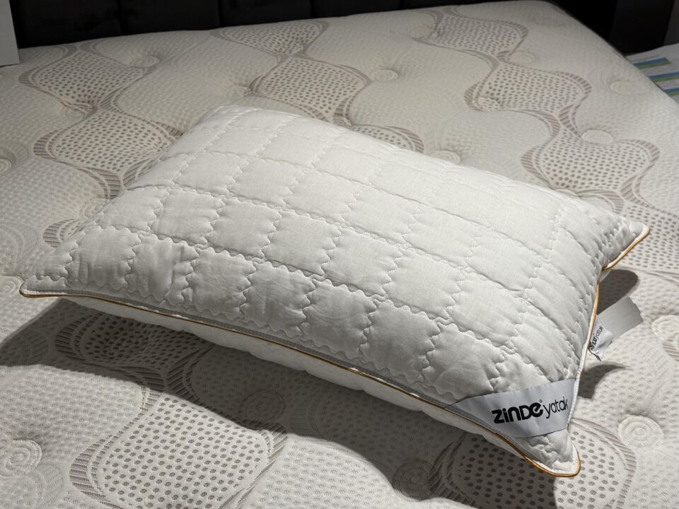 Zinde Yün Yastık 50*70 Saten Tek Biye