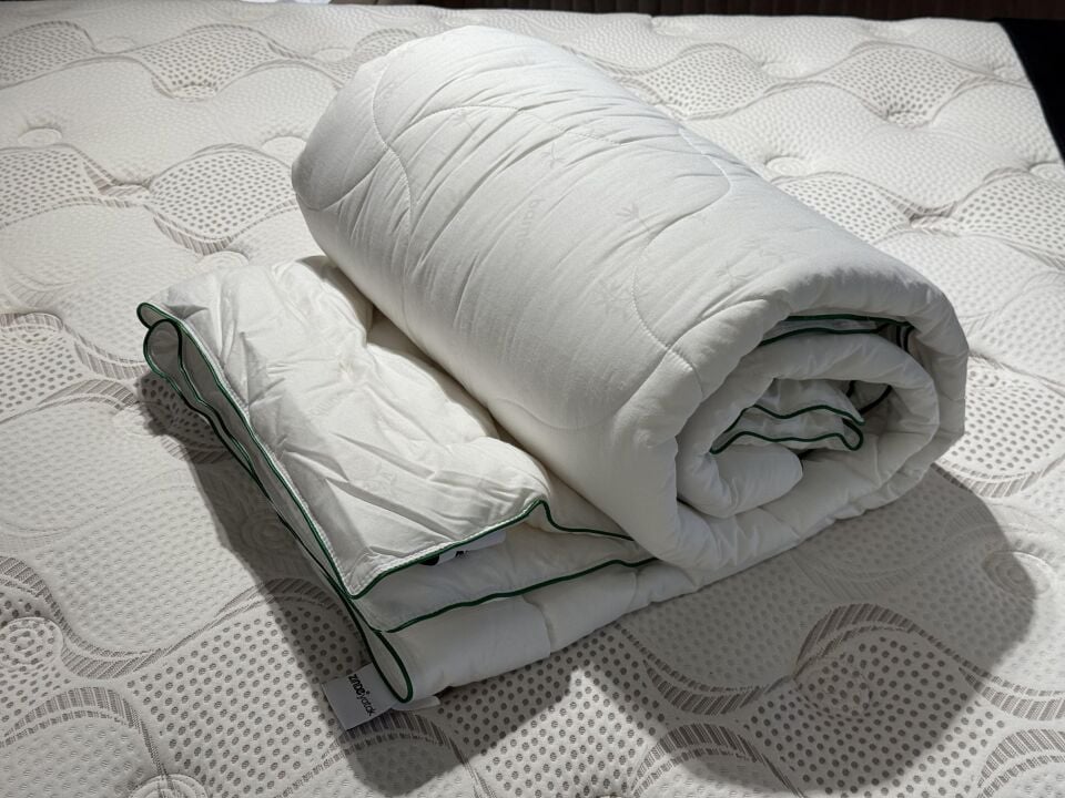 Zinde Bambu Yorgan 195*215 Saten Tek Biye Çift Kişilik