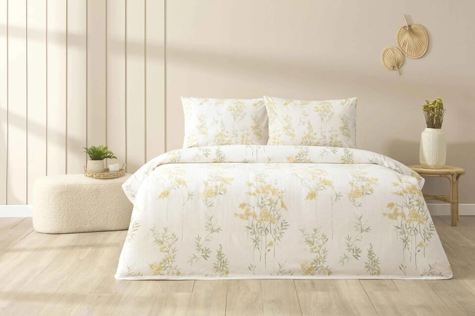 Taç 4589 Avıelle Sarı Queen Pike Takımı Çift Kişilik