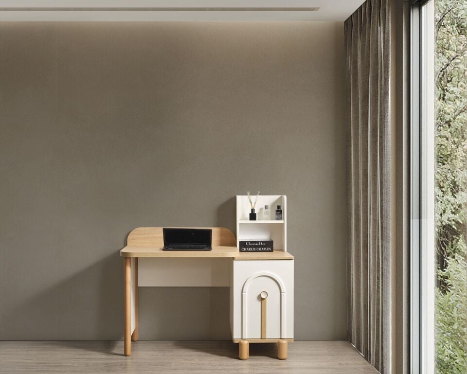 Bym Gonca Genç Çalışma Masası