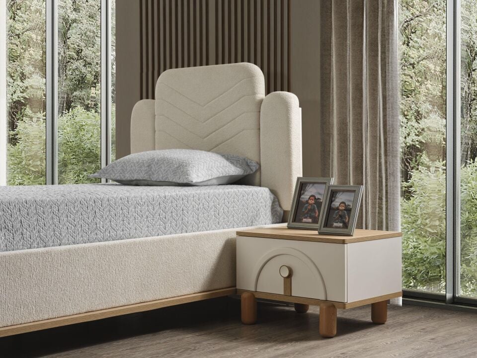 Bym Gonca Genç Komodin